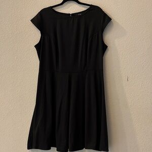 Snap Black Cap-Sleeve Fit & Flare Dress